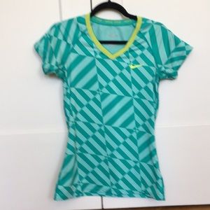 Nike Pro DRI FIT top